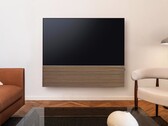 Samsung, S99H OLED Akıllı TV'yi, ahşap ön panele sahip şık bir ses çubuğuyla birlikte sunuyor.