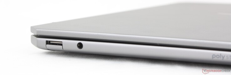Sol: USB-A (10 Gbps), 3,5 mm kulaklık