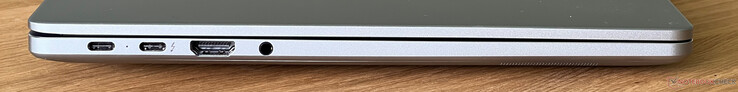 Sol: USB-C 3.2 Gen 1 (5 Gbit/s, DisplayPort ALT modu, Güç Dağıtımı), Thunderbolt 4 ile USB-C 4.0 (40 Gbit/s, DisplayPort ALT modu, Güç Dağıtımı), HDMI 2.0, 3,5 mm ses