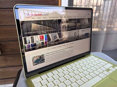 Dış mekan (parlak gün, doğrudan güneş ışığı yok)