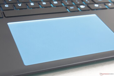 Bazı MSI oyun dizüstü bilgisayarlarında olduğu gibi RGB LED clickpad