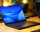 Apple Önümüzdeki on iki ay içinde iki nesil MacBook Pro'yu piyasaya sürmeyi planlıyor.