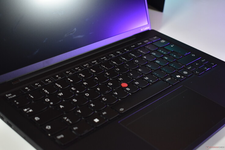 Lenovo ThinkPad X1 Carbon Gen 13: Klavye