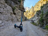 Her yere kalkıyor - SoFlow SO4 Pro Max e-scooter test edildi