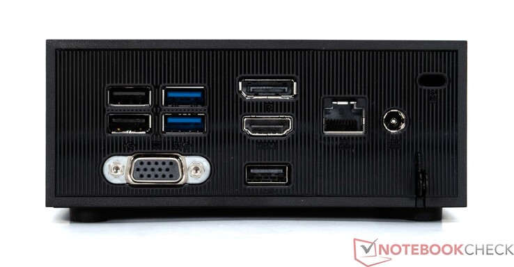 Arka: 3x USB-A 2.0, 2x USB-A 3.2 Gen 1, VGA, DisplayPort, HDMI, 2.5-G LAN, güç bağlantısı, Kensington kilit bağlantısı