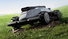 Etkileyici dört tekerlekten çekişli çim biçme robotu TerraMow X AWD, Kickstarter’da yüzde 25’e varan indirimle satışa sunuluyor.