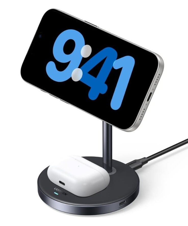 Yeni Ugreen Zapix Qi2 15W 2'si 1 arada Kablosuz Şarj Cihazının bir görüntüsü.