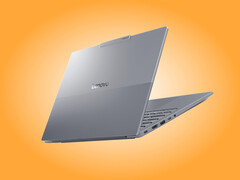 Luna Grey kaplamalı ThinkBook 14 Gen Q8Y.