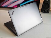Lenovo ThinkPad P16v Gen 3 (görüntü kaynağı: Notebookcheck)