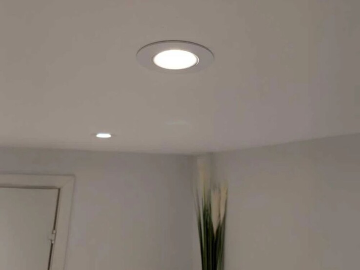LightSolutions Hilux DS8 Tilt 360 ShellyX LED downlight