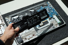 HP 255 G10'un sökülmesi