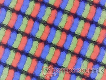 Mat kaplamaya rağmen yalnızca minimum grenlilik