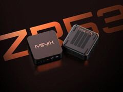 ZR535, kısa süre önce piyasaya sürülen ancak artık eski sayılan Ryzen 5 3501U işlemciyle çalışır. Resimde: mini PC'nin üst ve alt kısımlarını gösteren bir tanıtım fotoğrafı.