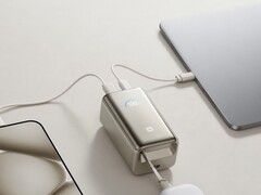 Xiaomi Power Bank Retractable Cable 10000 55W yaklaşık 45 ABD doları fiyatındadır.