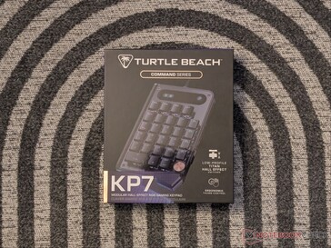 Turtle Beach Command Serisi KP7 Tuş Takımı perakende kutusu.