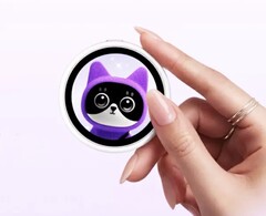 Oppo Bubble bir akıllı telefona manyetik ikincil ekran olarak takılabilir.