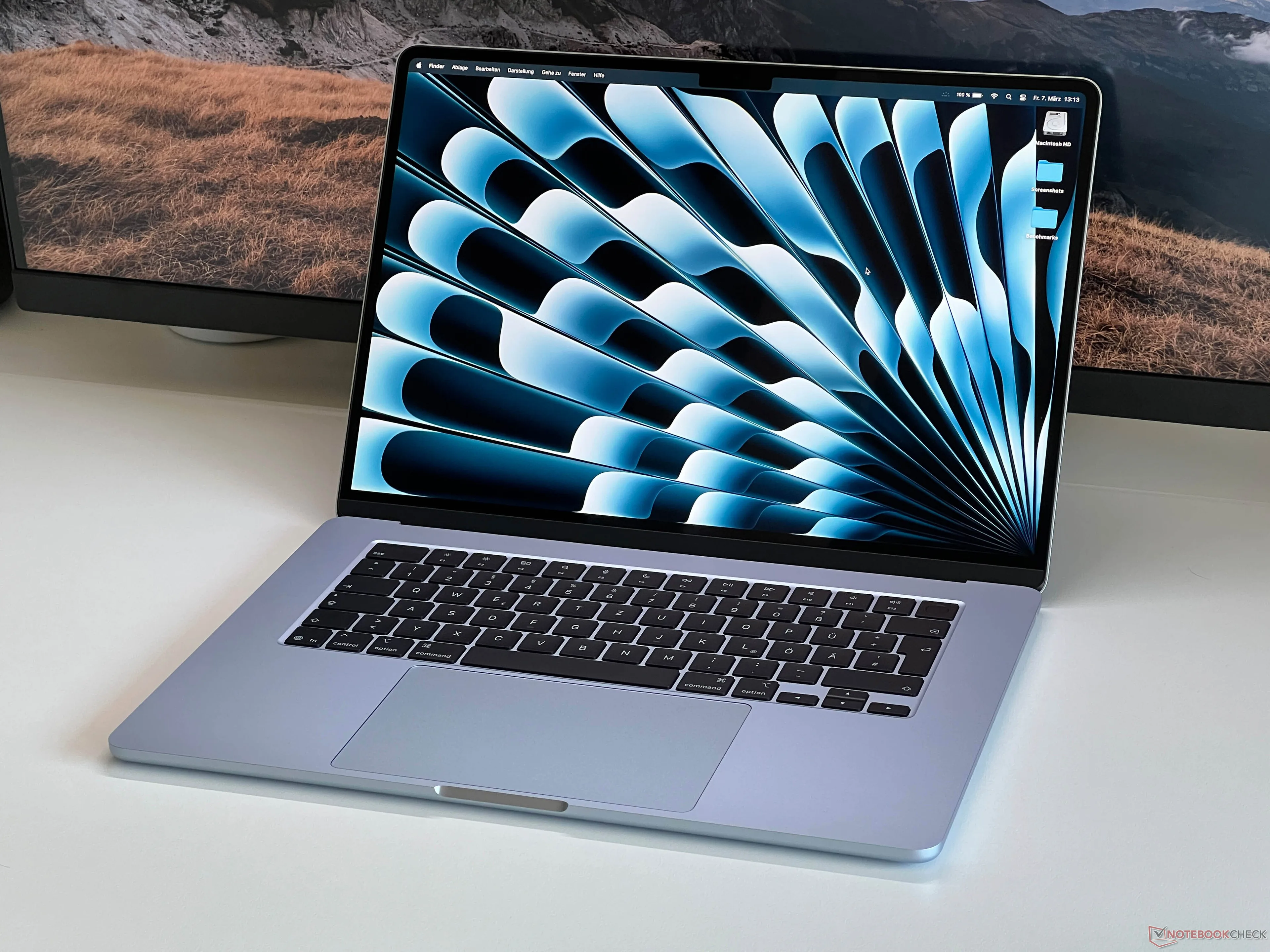 Apple MacBook Air 15 M5 İncelemesi - Çok güçlü, fansız ve rakipsiz