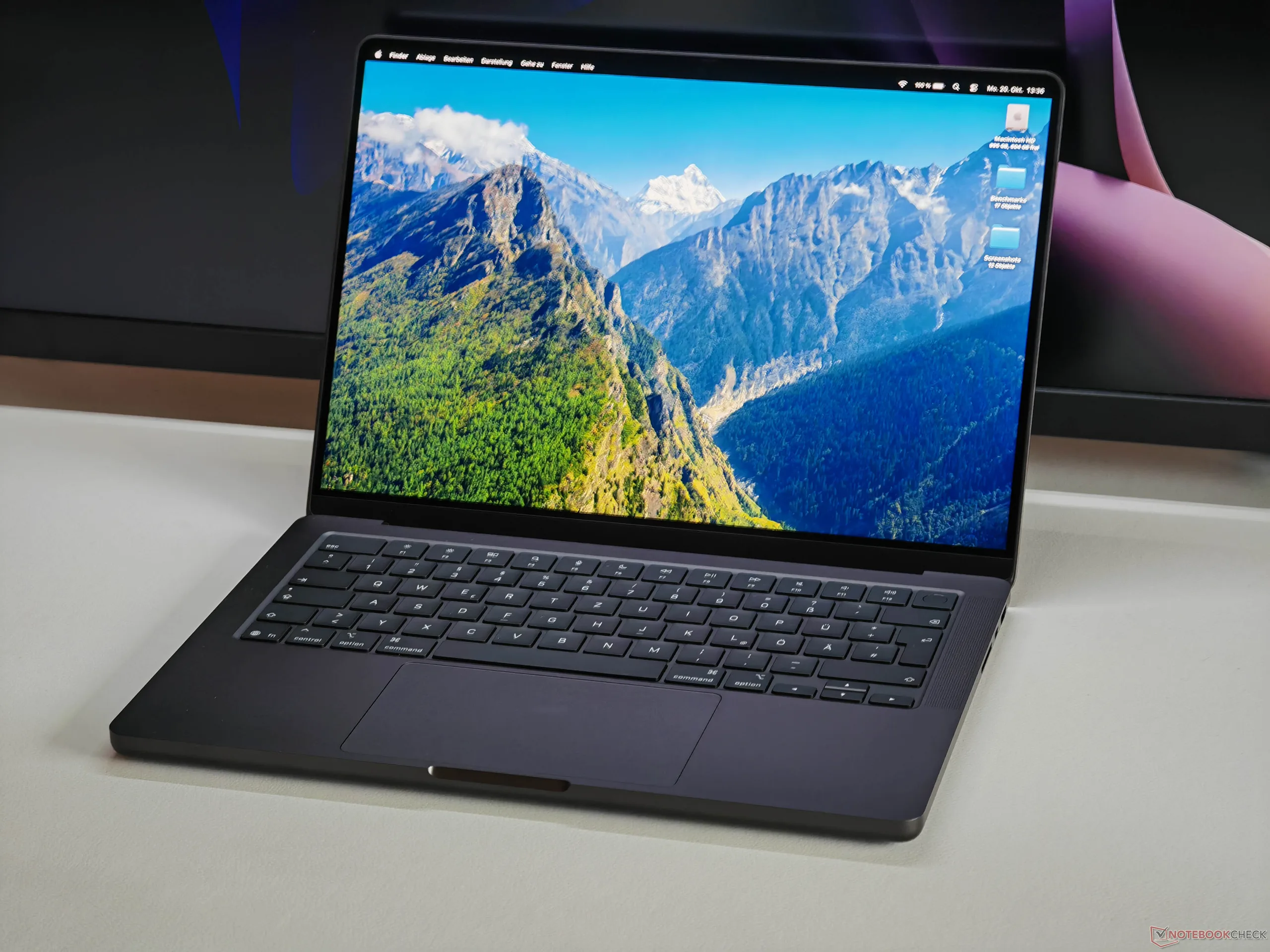 14インチ MacBook Pro M5 16GB 512GB MacBook Pro (14 inç, M5) - Teknik Özellikler - Apple Destek (TR)